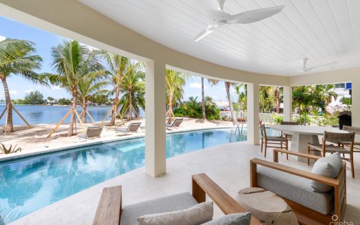 RUMPOINT KAI COVE 270-OCEAN FRONT HOME