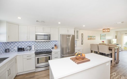 WINDSOR VILLAGE TOWNHOUSE