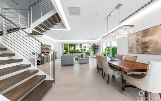 SOLARA 117, CRYSTAL HARBOUR END UNIT