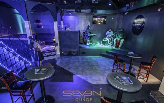 SEVEN MILE LOUNGE
