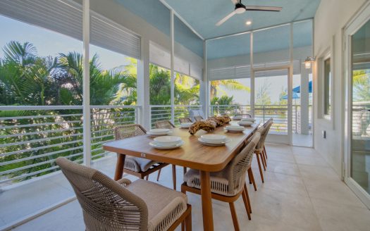 CARIB SUN – EXQUISITE WATERFRONT ESTATE W /GUESTHOUSE IN CAYMAN KAI