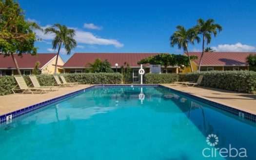 OCEAN CLUB 2 BED 2.5 BATH MODERN TOWN HOUSE