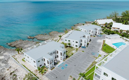 SUNSET POINT END UNIT WEST BAY