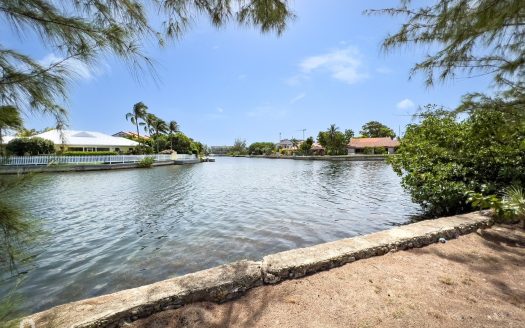 CRYSTAL HARBOUR CANAL FRONT LAND