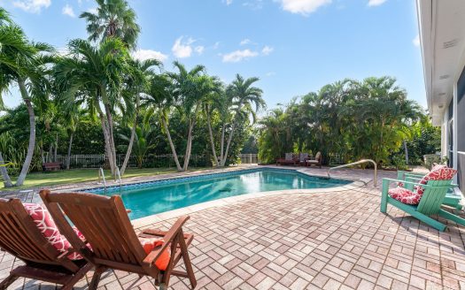 PARADISE CLOSE 18, CANAL FRONT HOME
