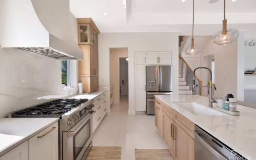 OCEAN LANE  NEWLY BUILT EXECUTIVE HOME