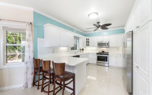 LONGFELLOW CIRCLE 18, BREAKERS FAMILY HOME