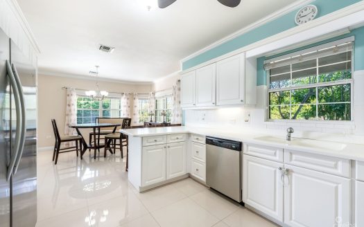 LONGFELLOW CIRCLE 18, BREAKERS FAMILY HOME