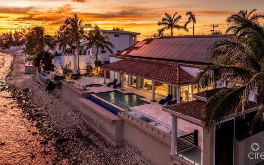 VILLA D’ESTE – PROSPECT POINT WATERFRONT HOME