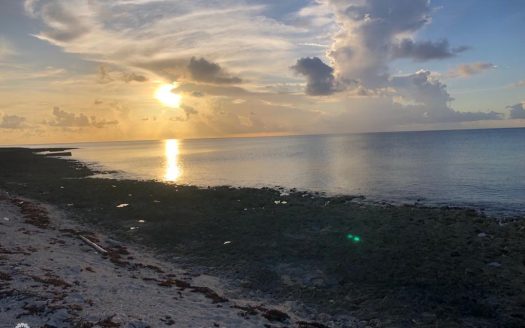PRIMIER WATERFRONT LOT CAYMAN BRAC