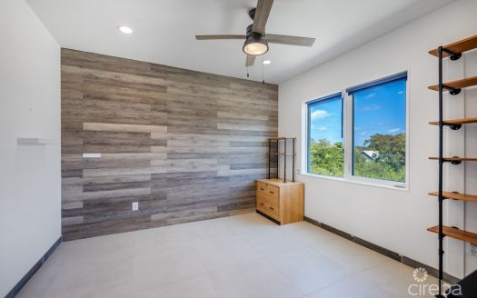 WEST BAY 3 BED BOLD LINES, BRIGHT SPACES!