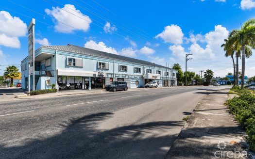 COMMERCIAL CENTRE 454 EASTERN AVENUE – 1.96 ACRES