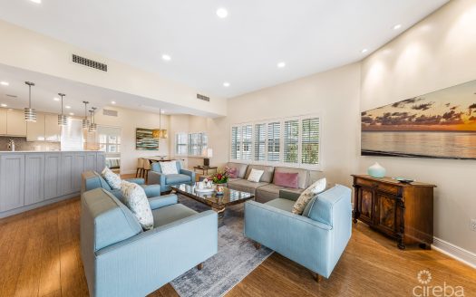 BRITANNIA REGENTS COURT , 4 BED PLUS DEN