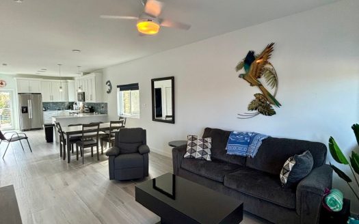 LA PAIDION ONE, BLK 1, APT 6