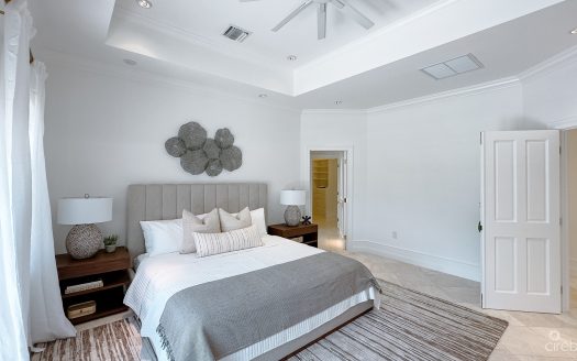 CRYSTAL HARBOUR LUXURY HOME