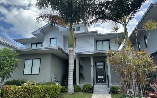 SEAHAVEN ORCHID VILLA WITH CARRIAGE HOUSE