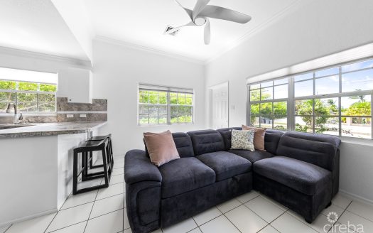MAHOGANY LANE 5, WEST BAY APARTMENT