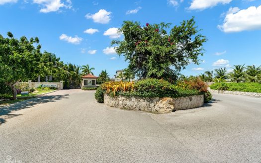 PRIME CANALFRONT LOT | HARBOUR REACH