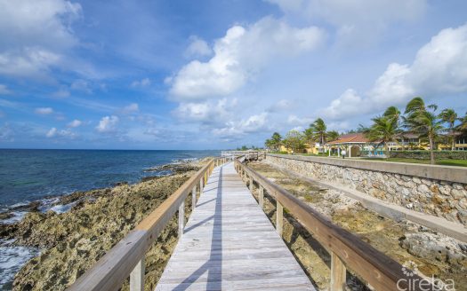 MODERN OCEAN CLUB RETREAT – 2 BED/2.5BATH