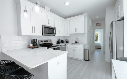 LA PAIDION CONDO WEST BAY