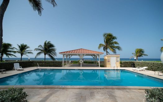 OCEAN CLUB – OCEAN FRONT CONDO WITH EXTRAORDINARY VIEWS