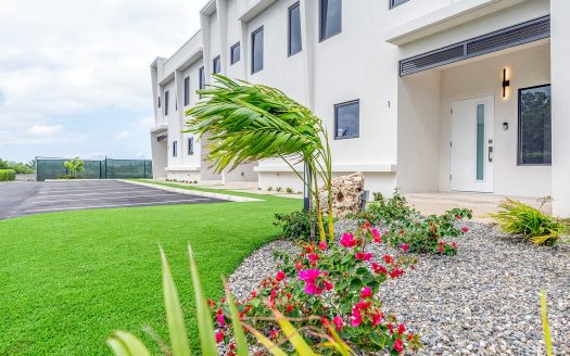LAVANIA COURT – GATED – LARGE 2 BED 2.5 BATH TOWNHOMES