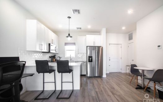 19 NORTH UNIT 315 – WITH LAKE VIEW