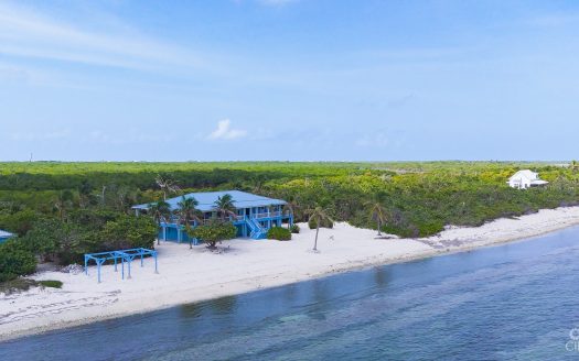 LITTLE CAYMAN BEACHFRONT HOME ‘ROCK BOTTOM’