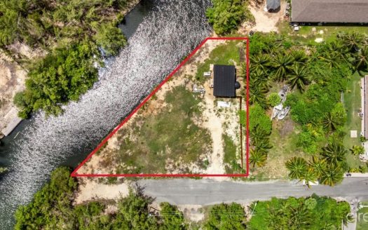 CHINABERRY DRIVE CANAL FRONT LOT