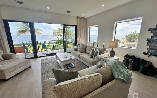SEAHAVEN OCEANFRONT 3 BED
