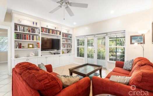 MYSTIC RETREAT 16, GEORGE TOWN CONDO