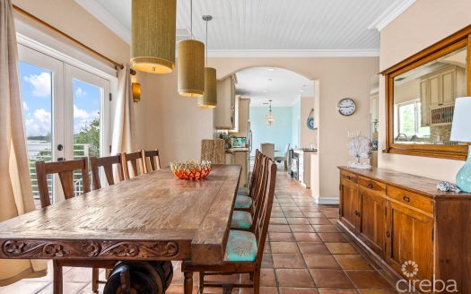 SOUTHERN AYR, OCEANFRONT HOME