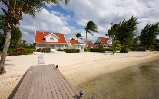 VILLA LA PLAYA, CAYMAN KAI HOME