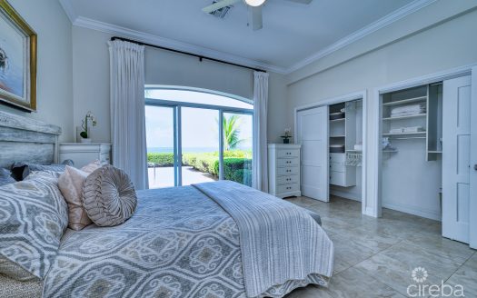 OCEANFRONT CORNER UNIT- HARBOUR POINT VILLA #5