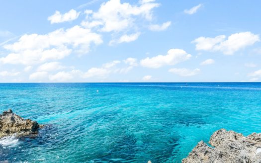 PRIME OCEANFRONT LAND – WEST BAY 0.83 ACRES
