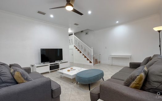 3 BED/DEN TOWNHOUSE PALMETTO GRAND PROSPECT