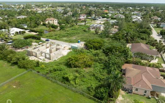 SAVANNAH HOUSE LOT CLOSE TO SUNRISE LANDING