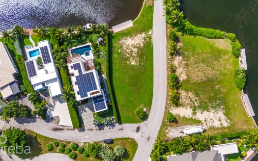 GRAND HARBOUR 0.32 ACRES, CANAL CORNER LOT