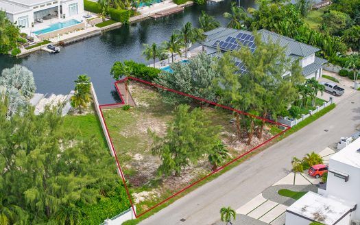 DAUM QUAY CANALFRONT LAND PARCEL