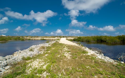 CORNER LOT RUM POINT DRIVE