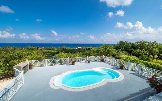 CARIBBEAN DREAM RETREAT WITH AWE-INSPIRING OCEAN VIEWS