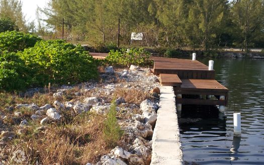 DOUBLE CANAL FRONTAGE OMEGA BAY LOT