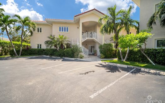 YACHT CLUB VILLAS W DOCK