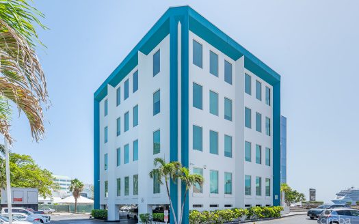 HARBOUR CENTRE COMMERCIAL BUILDING AND OFF-SITE PARKING