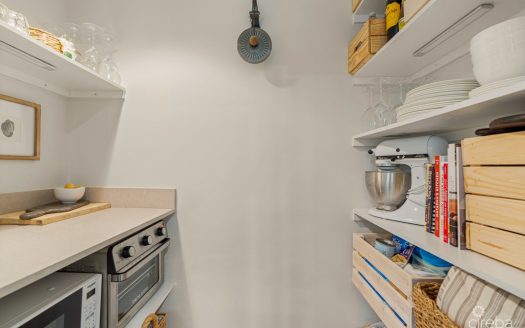 LANTERN POINT 58, PROSPECT CONDO