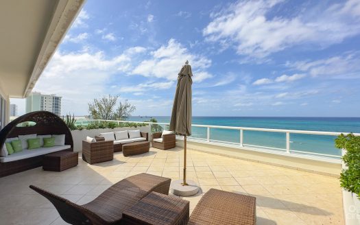 BEACH FRONT CONDO – 3 BED – SOUTH BAY BEACH CLUB