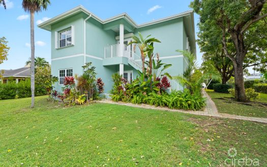 SPACIOUS 3 BEDROOM APARTMENT IN SOUTH SOUND!