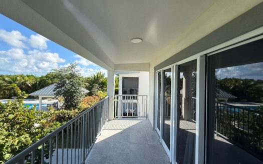 2 BED TOWNHOUSE DOWNTOWN REACH