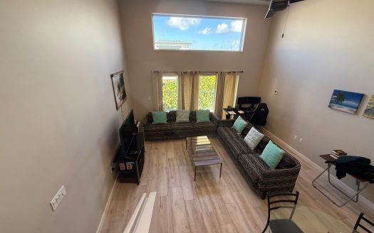 2 BED TOWNHOUSE DOWNTOWN REACH