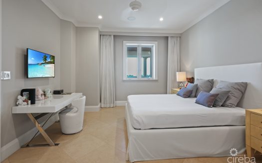 THE WATERCOLOURS 503, SEVEN MILE BEACH